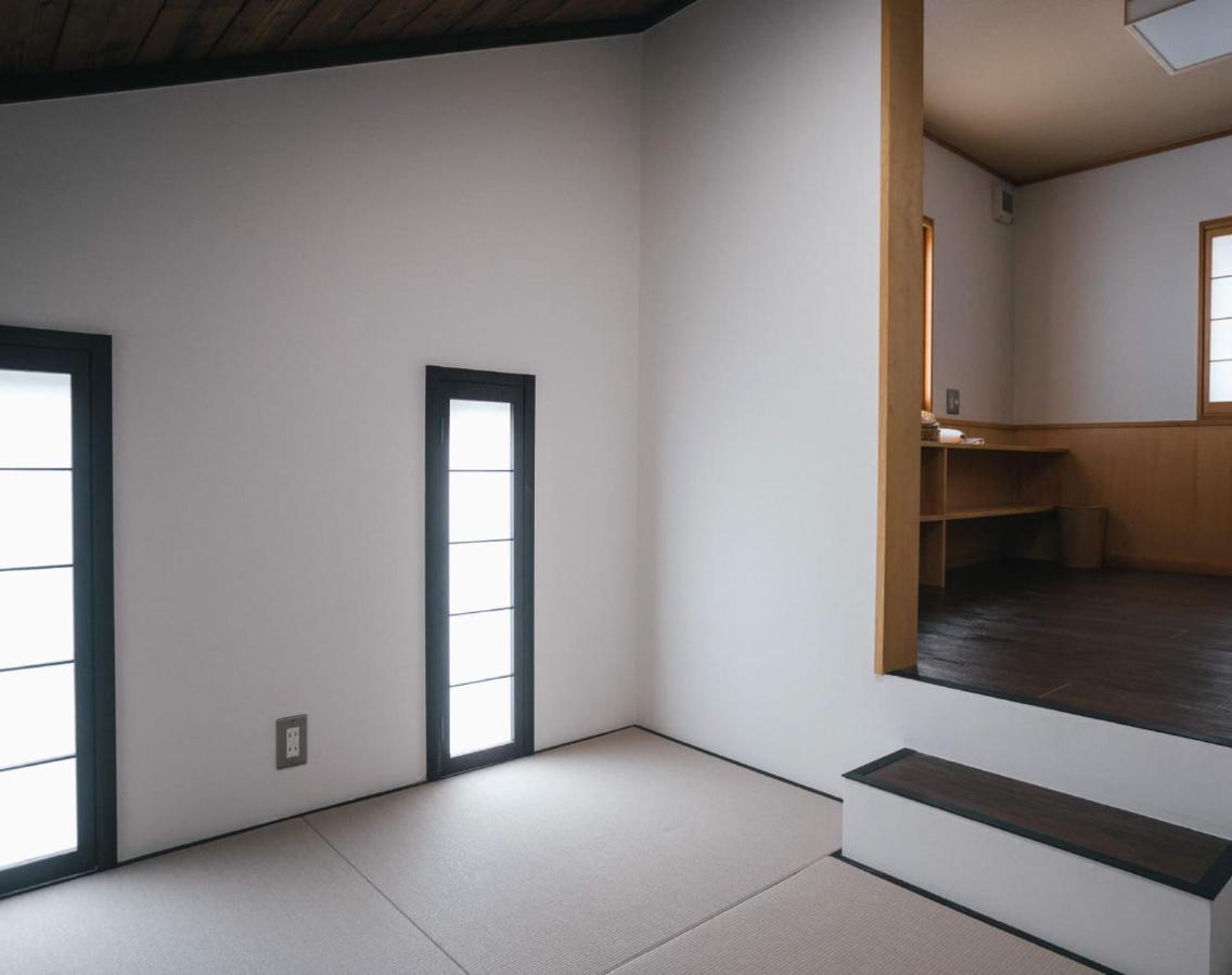 Miyajima Shiro Hotel Hatsukaichi Exterior photo