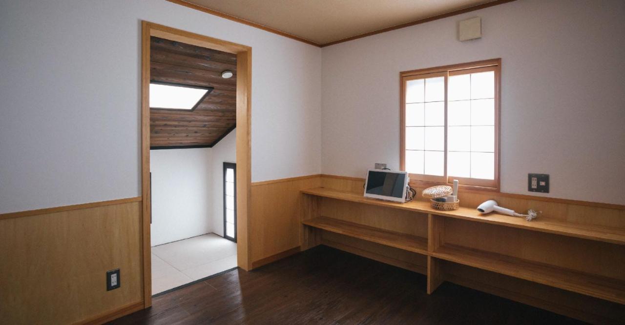 Miyajima Shiro Hotel Hatsukaichi Exterior photo